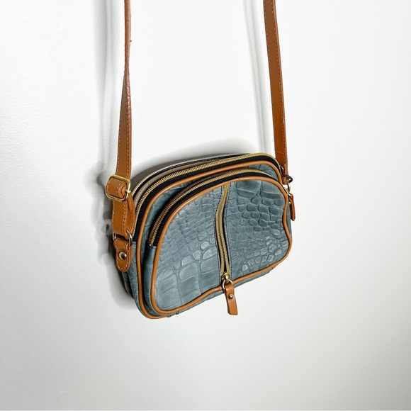 Valentina Green Tan Leather Small Crossbody Purse - Picture 2 of 9